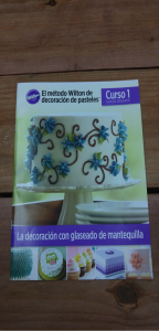 Course one magazine, for cake decorating classes. The first magazine Avila gives her students when the classes begin. 