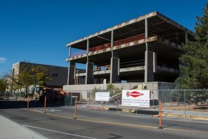 Farris Engineering Center renovation began July 8, 2016 blocking off sidewalks along Redondo Drive. Funds for this construction came from General Obligation Bonds that were approved in 2014. Photo by Katherine Jennings/NM News Port
